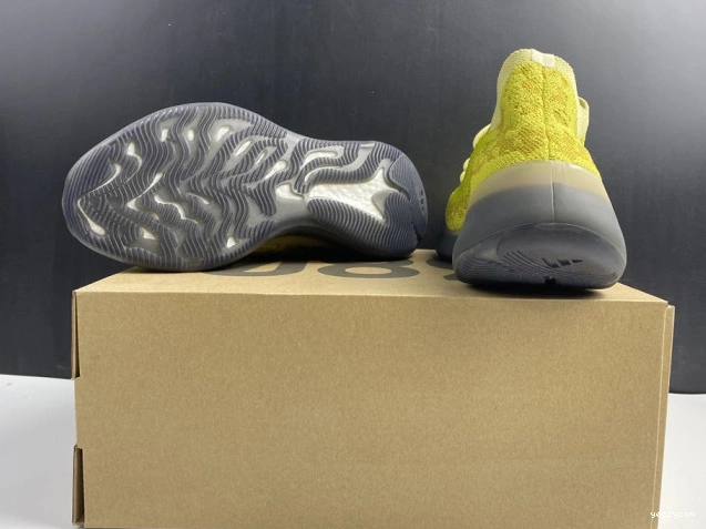 YEEZY ADIDAS BOOST 380 HYLTE GLOW FZ4990 0914